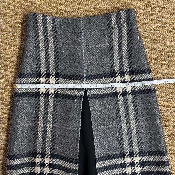 Burberry Gray Plaid Midi Skirt - Picture 14 of 16